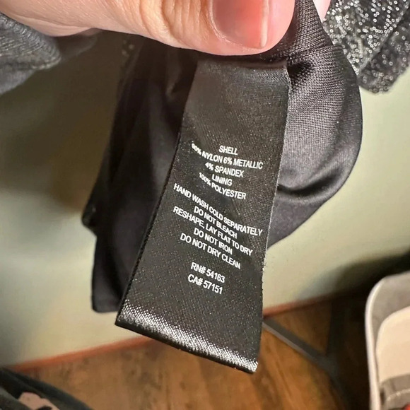 JH evenings‎ cold shoulder bling dress - Picture 10 of 15